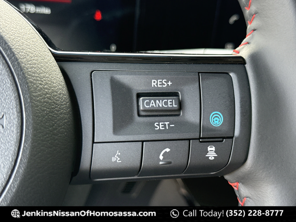 New 2026 Nissan Kicks SR FWD image 38