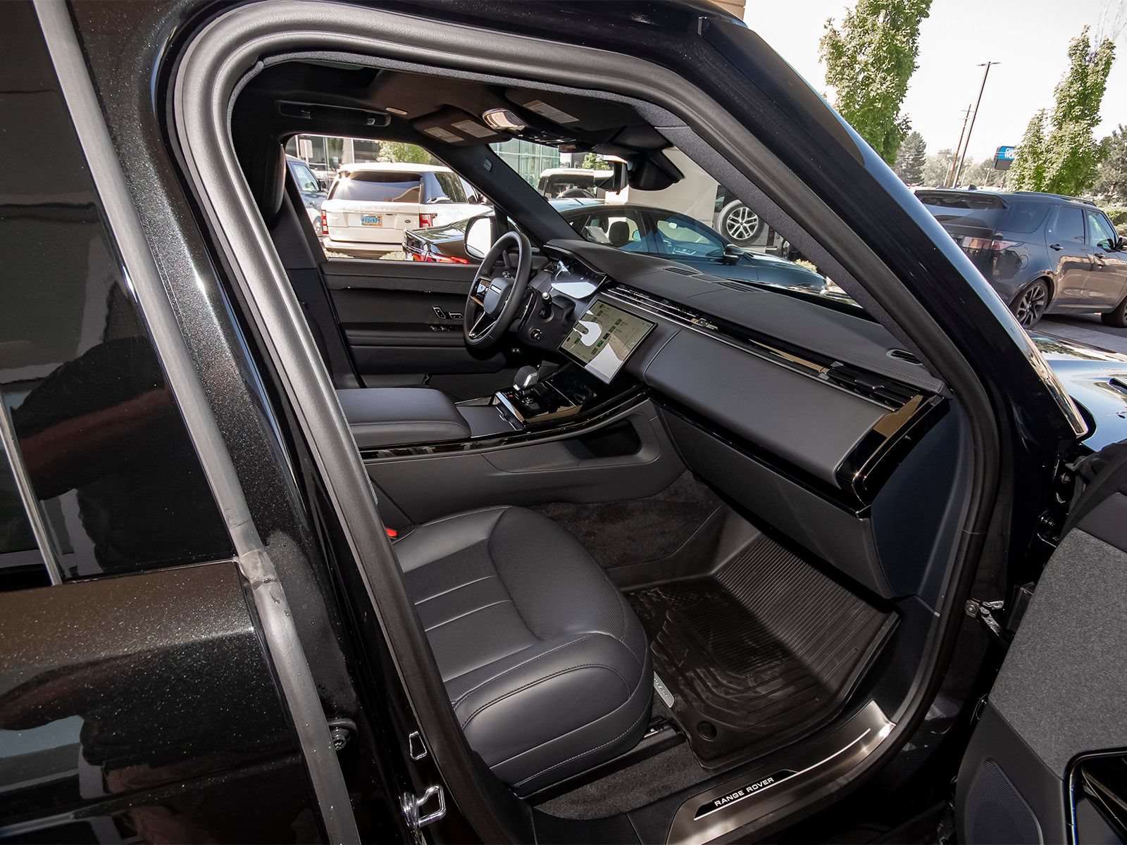 New 2026 Land Rover Range Rover Sport Dynamic SE AWD/4WD image 40