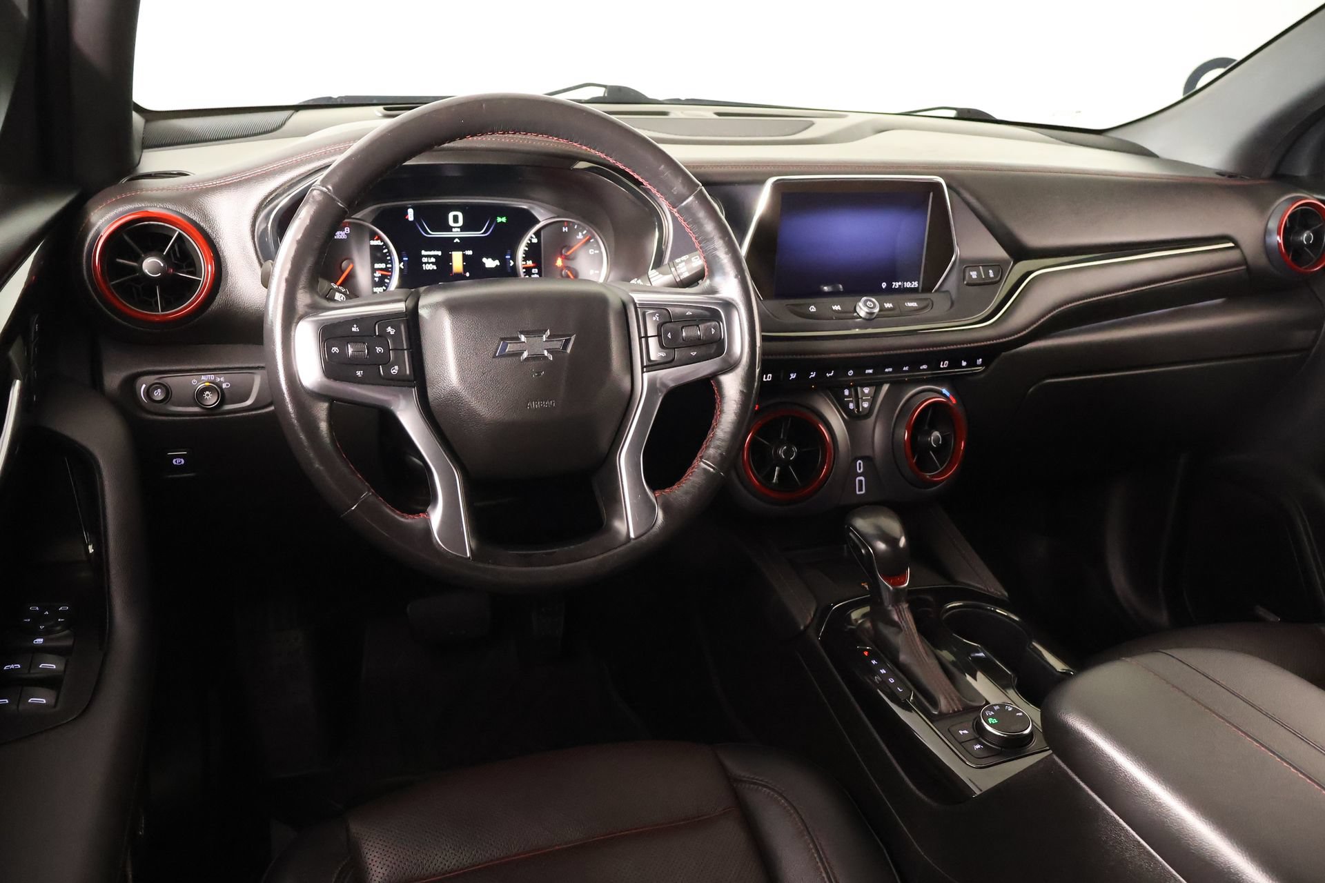Used 2019 Chevrolet Blazer RS AWD/4WD image 2