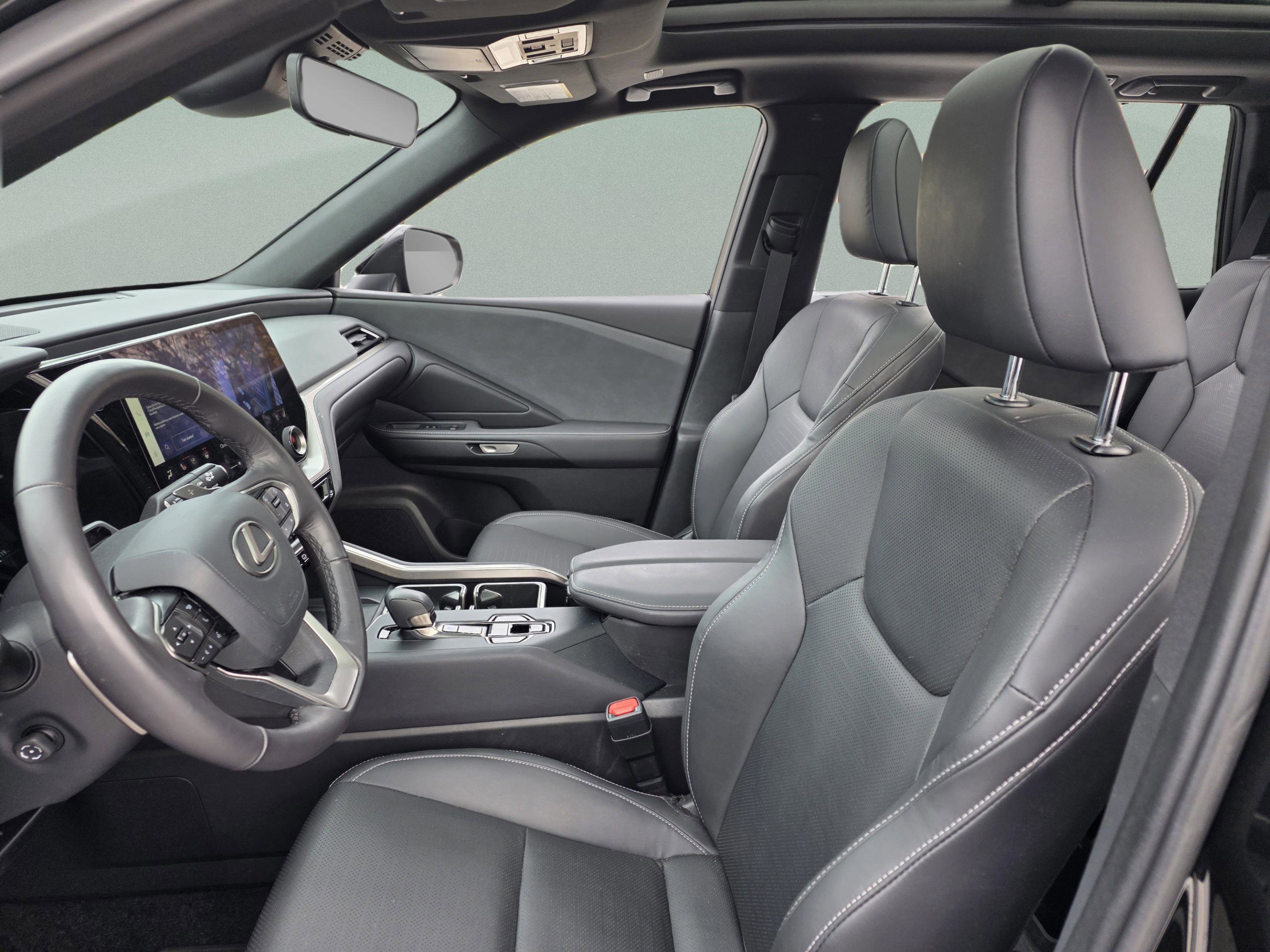 Used 2024 Lexus TX 350 TX 350 Premium image 11