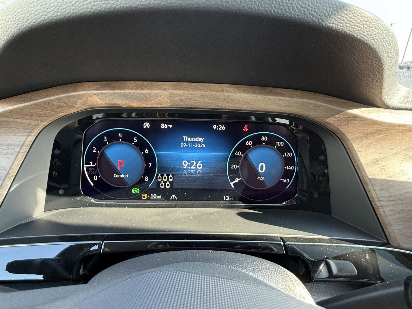 New 2026 Volkswagen Atlas SE image 14