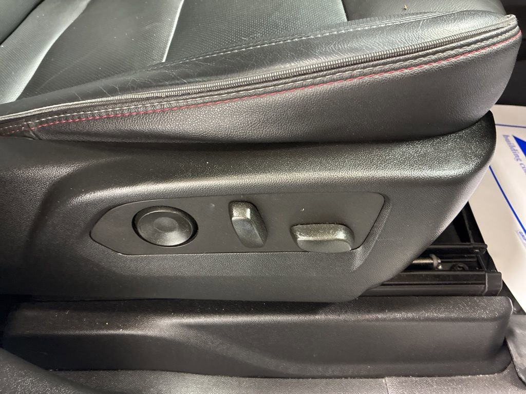 Used 2021 Chevrolet Tahoe RST image 30