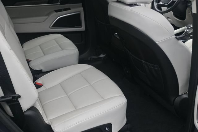 Used 2022 Kia Telluride EX w/ EX Premium Package AWD/4WD image 21