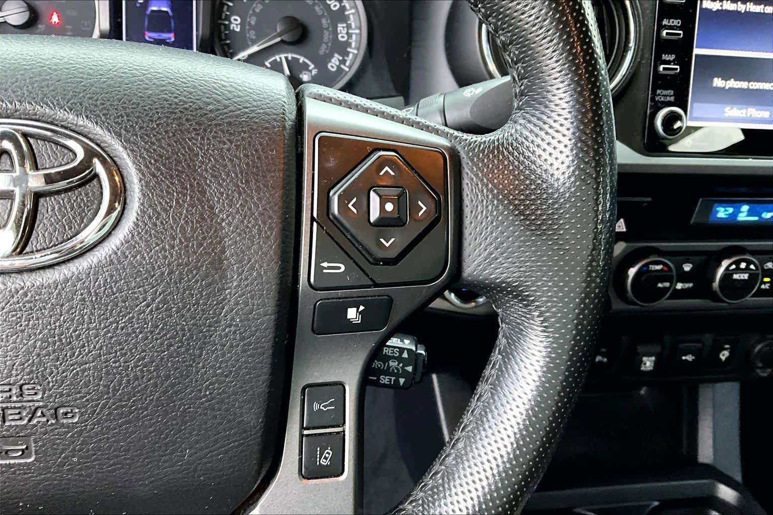 Certified 2021 Toyota Tacoma TRD Sport w/ Technology Package AWD/4WD image 24