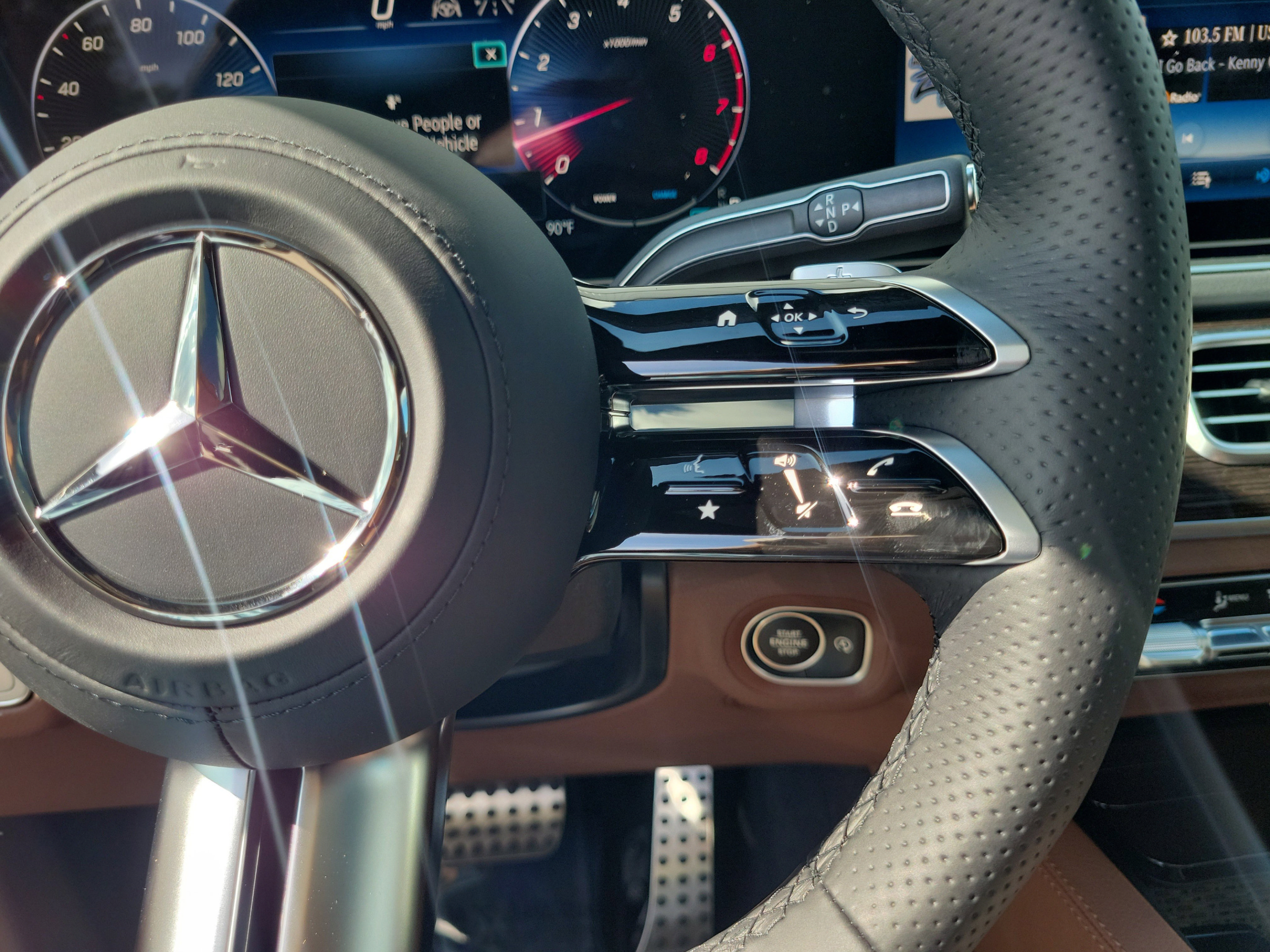 New 2026 Mercedes-Benz GLS 450 4MATIC image 23