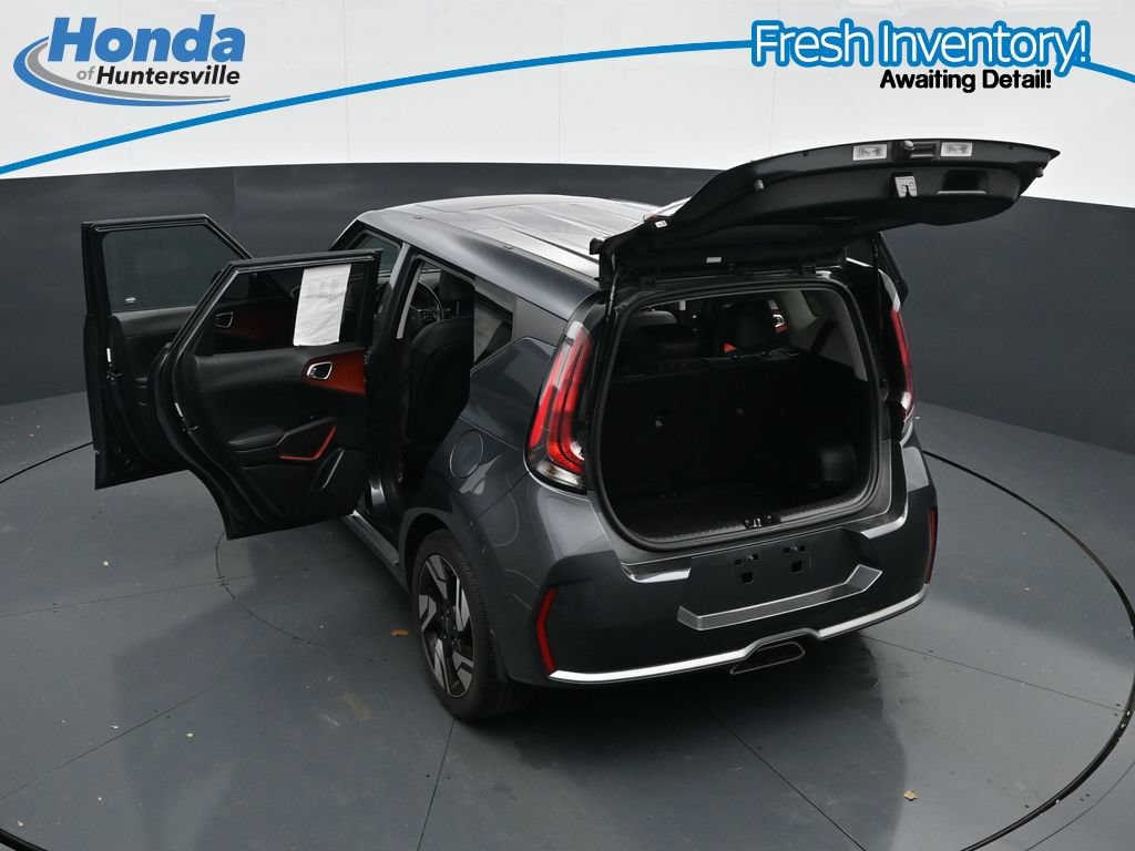 Used 2023 Kia Soul GT-Line FWD image 44