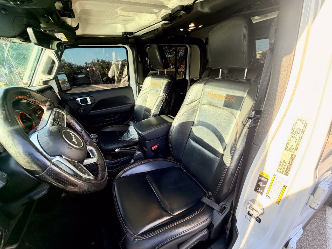 Used 2021 Jeep Gladiator Mojave AWD/4WD image 11
