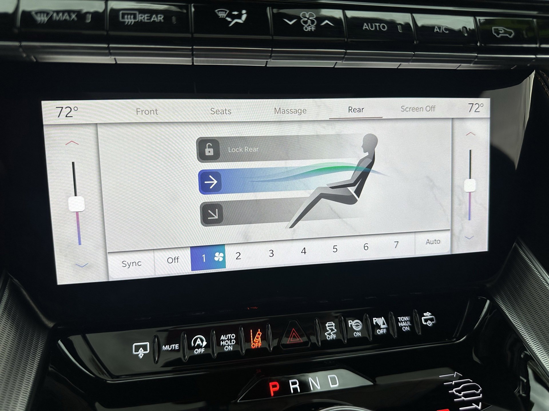 Used 2023 Jeep Grand Wagoneer Series III w/ Rear-Seat Entertainment Group image 20