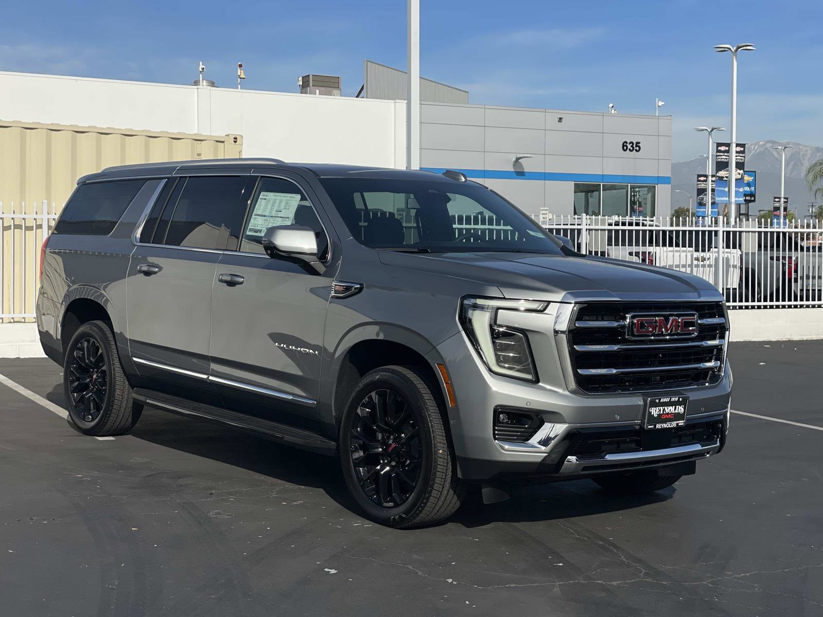 New 2026 GMC Yukon XL Elevation image 3