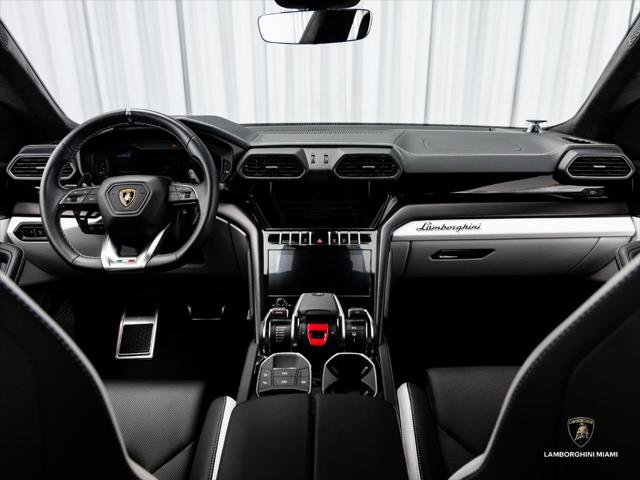 Used 2024 Lamborghini Urus S AWD/4WD image 31