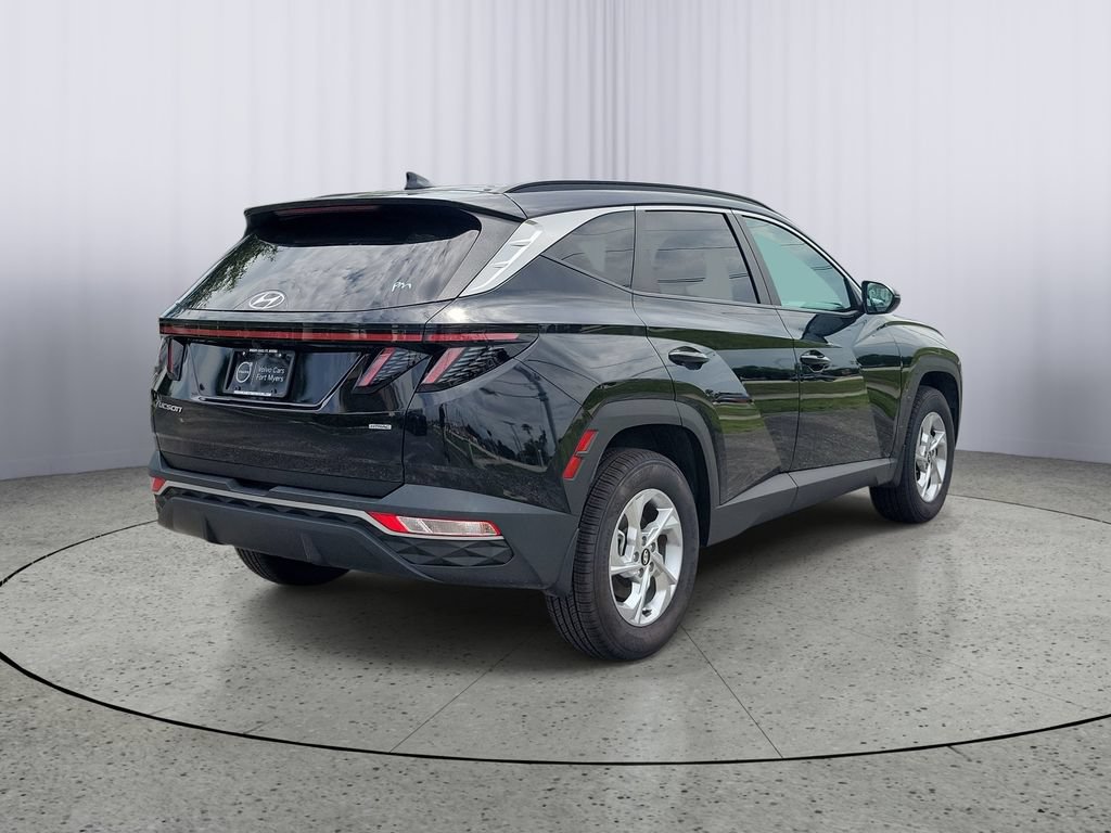 Used 2023 Hyundai Tucson SEL AWD/4WD image 4