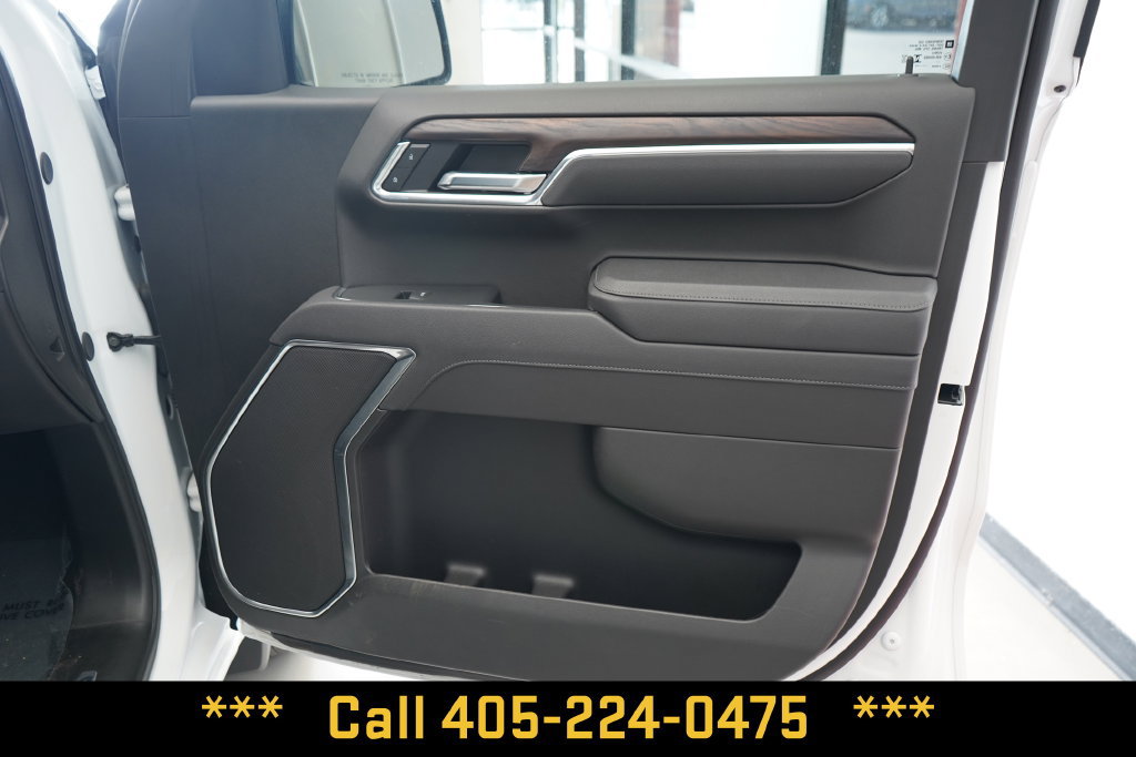 Used 2025 GMC Sierra 1500 SLT AWD/4WD image 24
