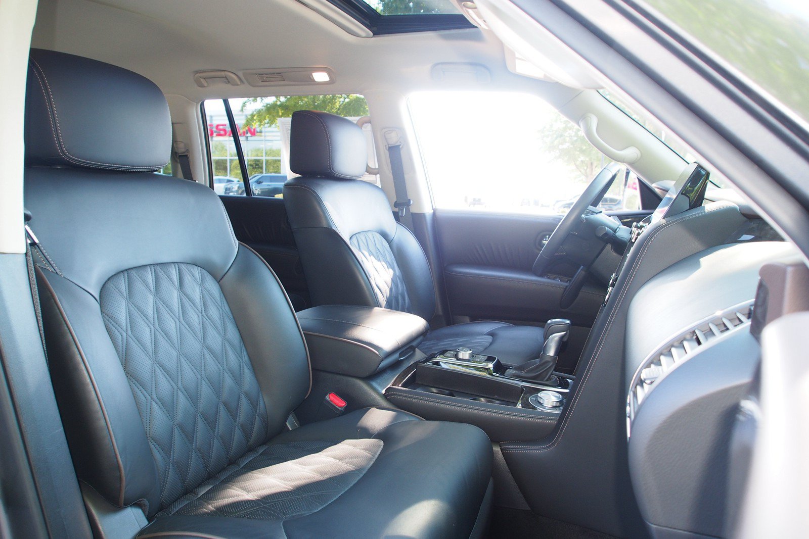 Used 2023 Nissan Armada Platinum w/ Captain's Chairs Package AWD/4WD image 11