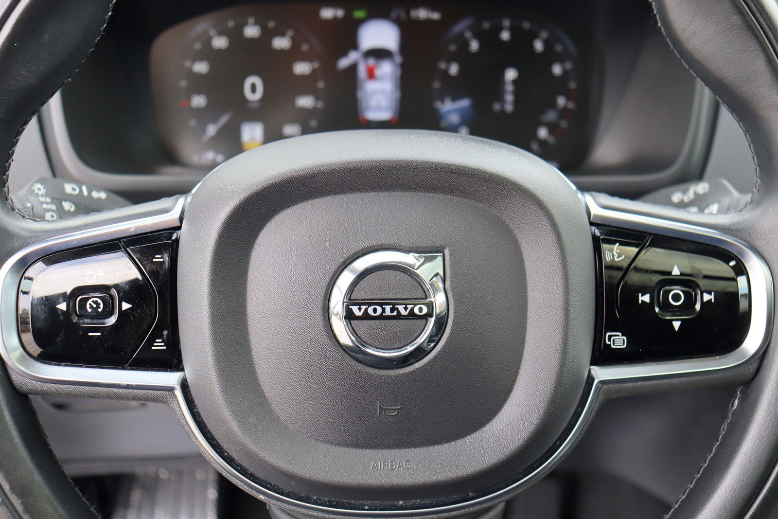 Used 2021 Volvo XC90 T6 Inscription AWD/4WD image 30