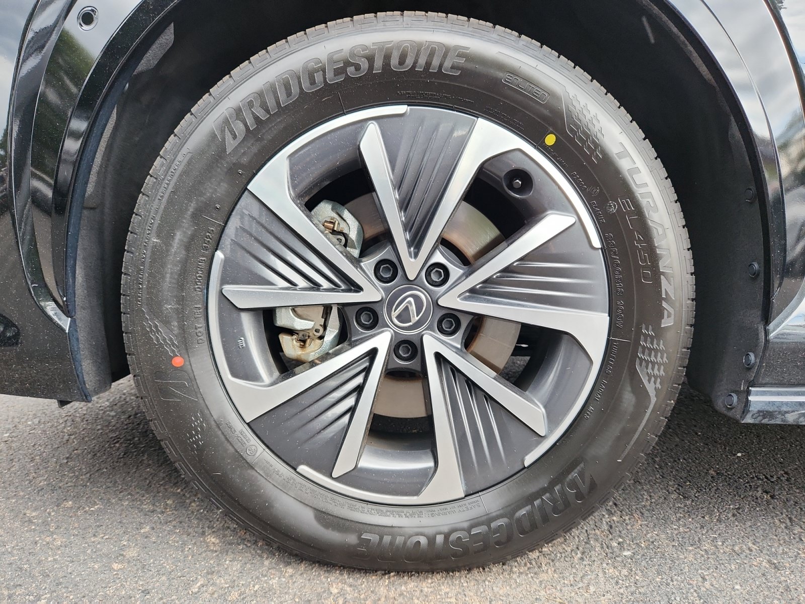 Used 2023 Lexus RZ 450e Premium w/ Technology Package AWD/4WD image 24