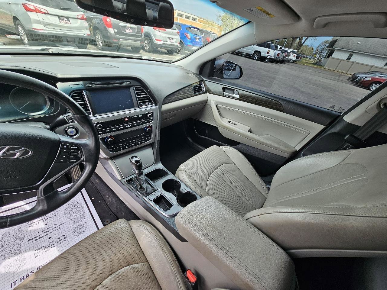 Used 2016 Hyundai Sonata Limited w/ Option Group 04 FWD image 20