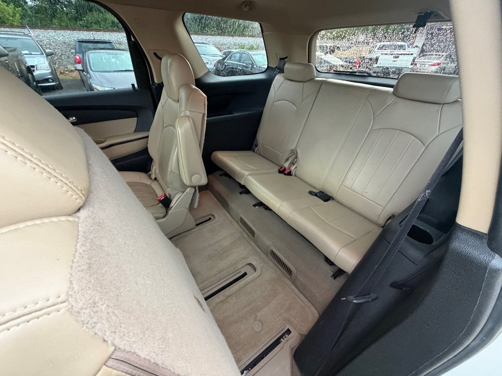 Used 2012 GMC Acadia Denali FWD image 13