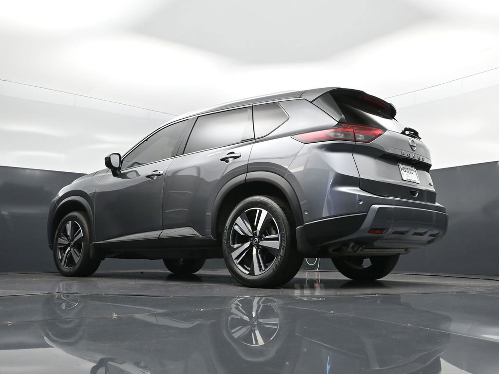 Used 2024 Nissan Rogue SL w/ SL Premium Package image 41