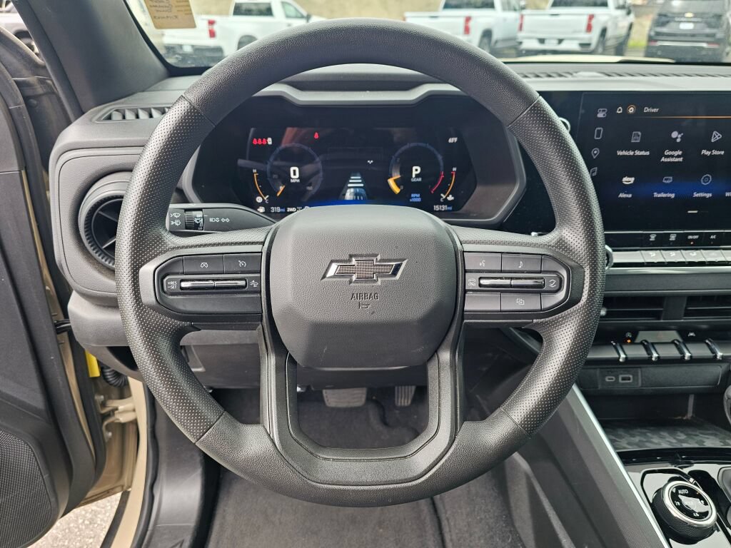 Used 2024 Chevrolet Colorado Trail Boss w/ LPO, Dark Essentials Package AWD/4WD image 11