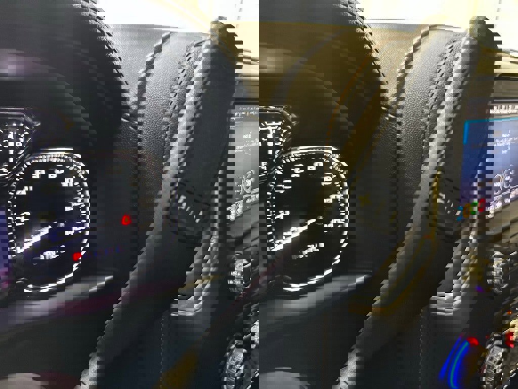 Used 2022 GMC Sierra 2500 AT4 image 23