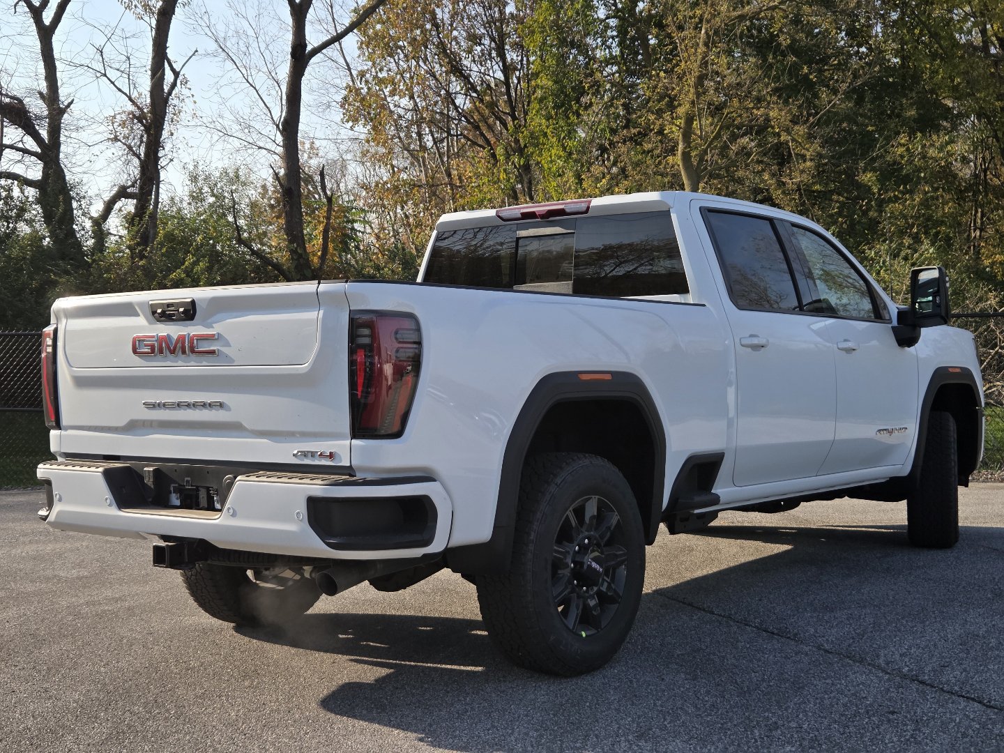 New 2026 GMC Sierra 2500 AT4 AWD/4WD image 18