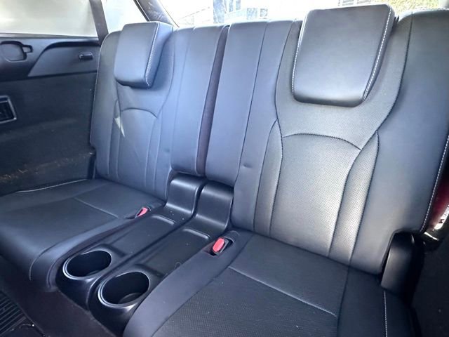 Used 2021 Lexus RX 350L Premium w/ Premium Package image 20