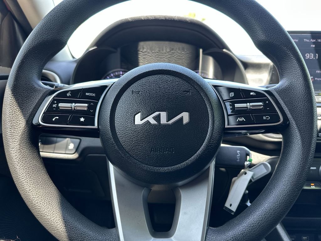 Used 2023 Kia Forte LXS FWD image 20