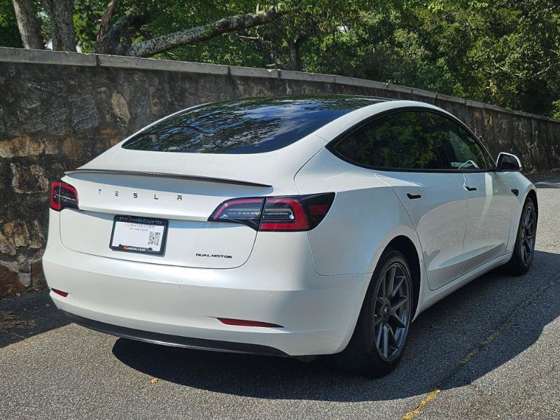 Used 2022 Tesla Model 3 Long Range AWD/4WD image 10