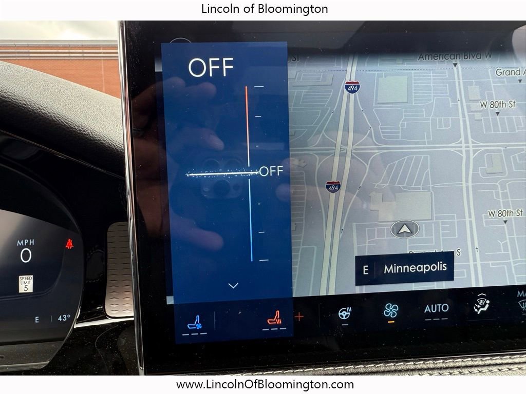 New 2025 Lincoln Corsair Reserve w/ Towing Package image 24