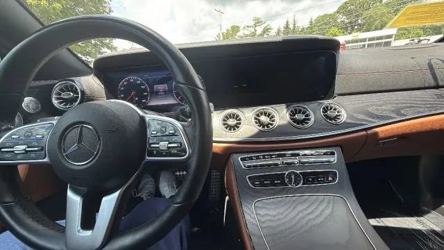 Used 2020 Mercedes-Benz E 450 4MATIC Coupe image 13