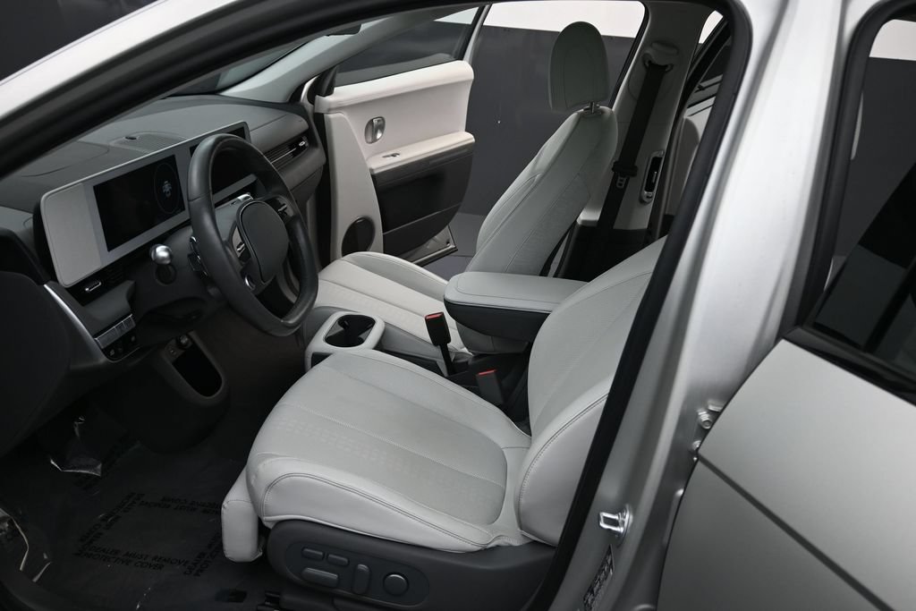 Certified 2024 Hyundai Ioniq 5 Limited RWD image 12