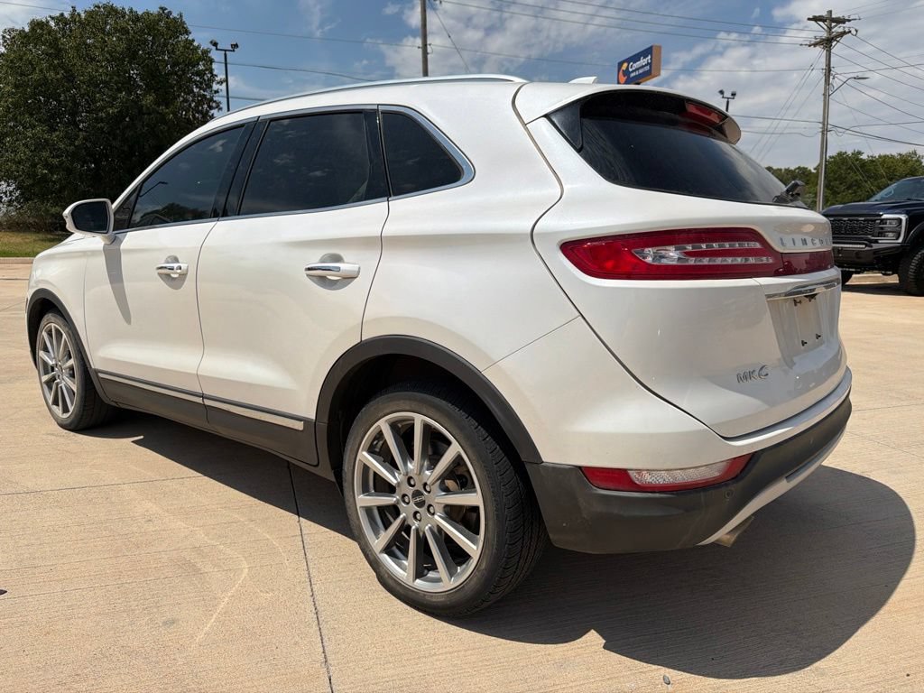 Used 2019 Lincoln MKC Reserve w/ MKC Climate Package FWD image 4