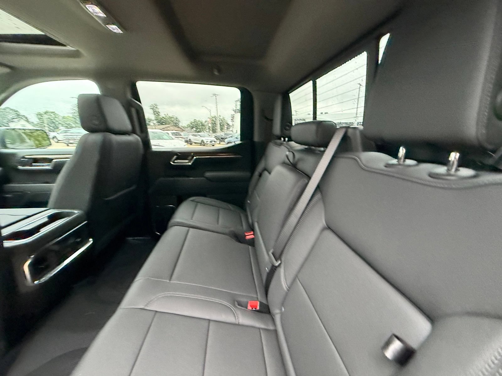 New 2026 GMC Sierra 1500 Elevation w/ Elevation Premium Package AWD/4WD image 8