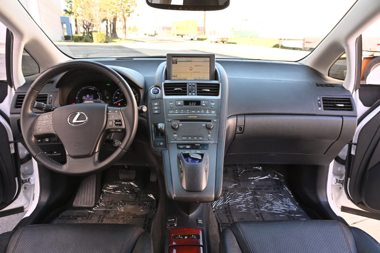 Used 2010 Lexus HS 250h Premium image 10