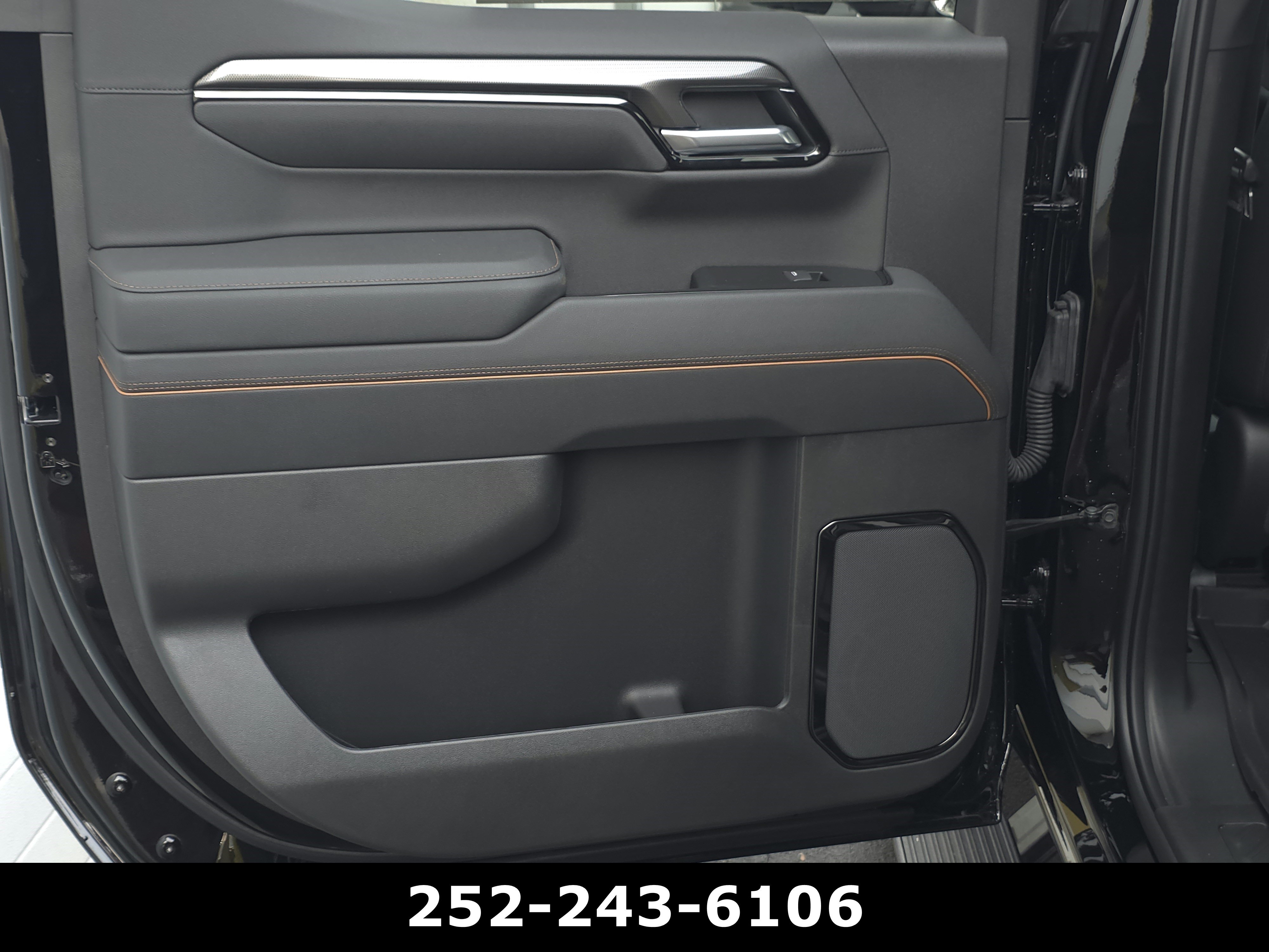 Used 2026 GMC Sierra 1500 AT4 w/ AT4 Premium Package AWD/4WD image 32