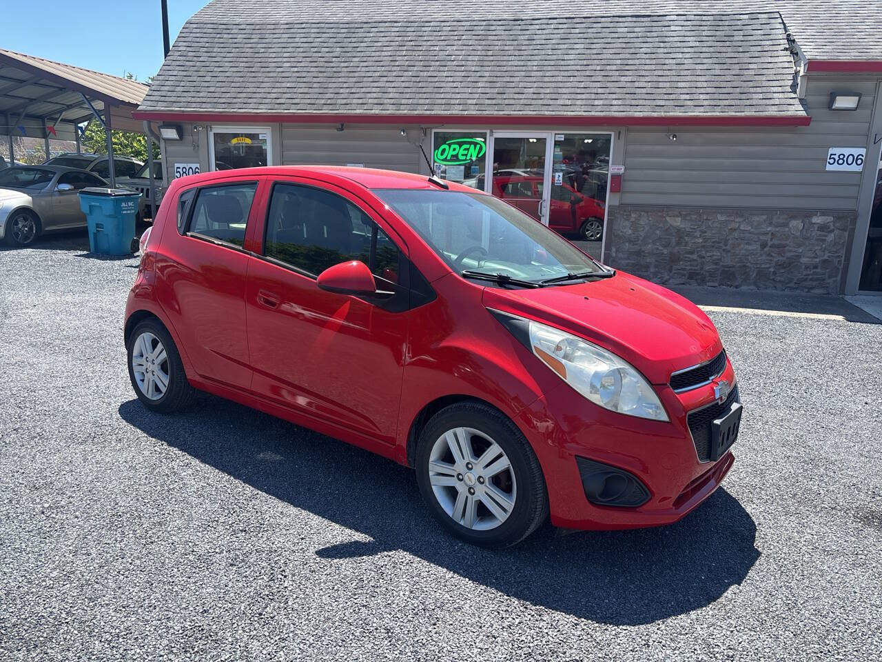 Used 2014 Chevrolet Spark LT FWD image 4