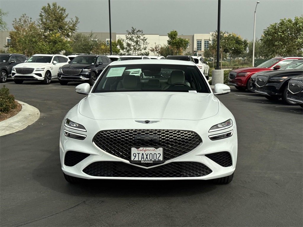 Used 2025 Genesis G70 2.5T image 7