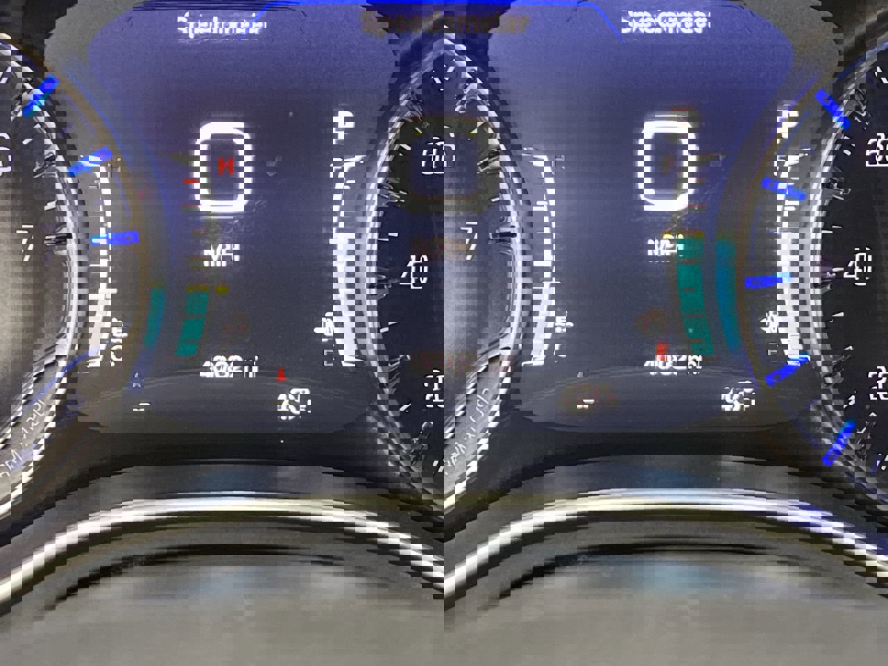 Used 2023 Chrysler Pacifica Touring image 16