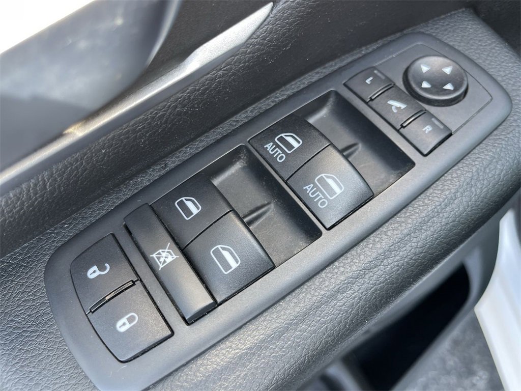 Used 2021 RAM 1500 Big Horn image 13