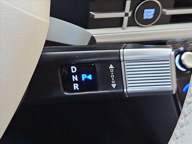 New 2027 Hyundai Santa Fe SEL FWD image 17