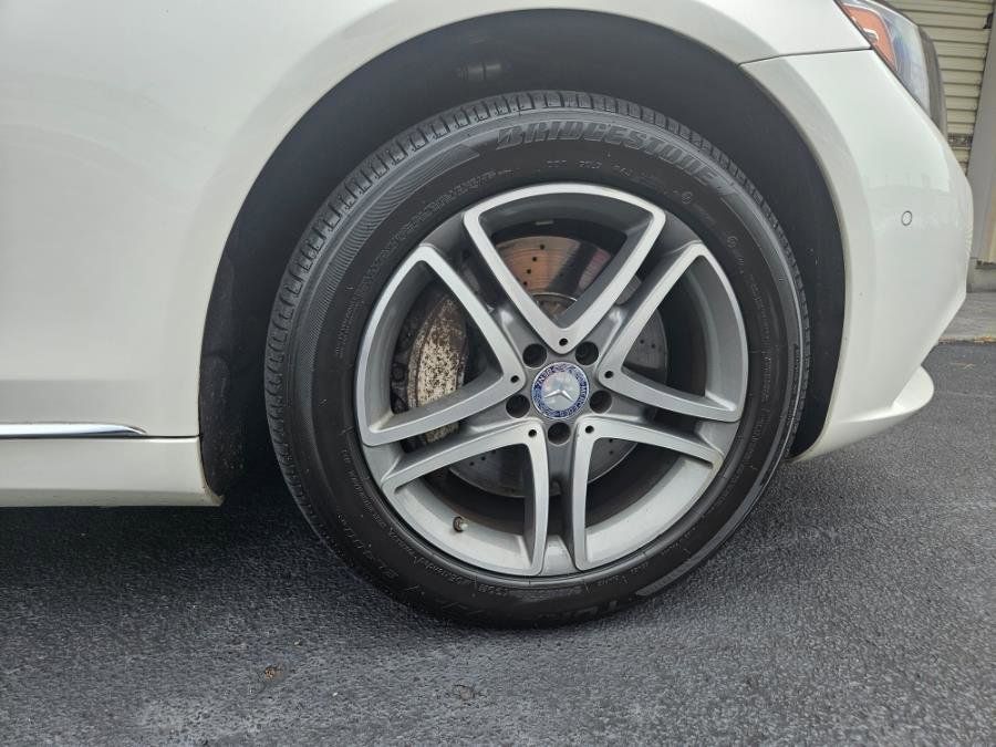 Used 2016 Mercedes-Benz S 550 4MATIC Sedan image 38