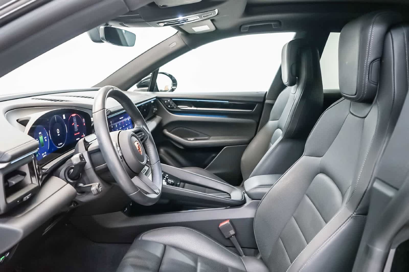 Certified 2026 Porsche Macan Electric RWD image 23