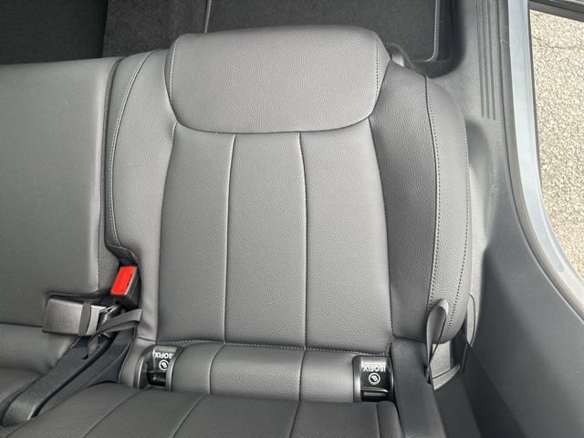 Used 2026 Mercedes-Benz GLB 250 image 28