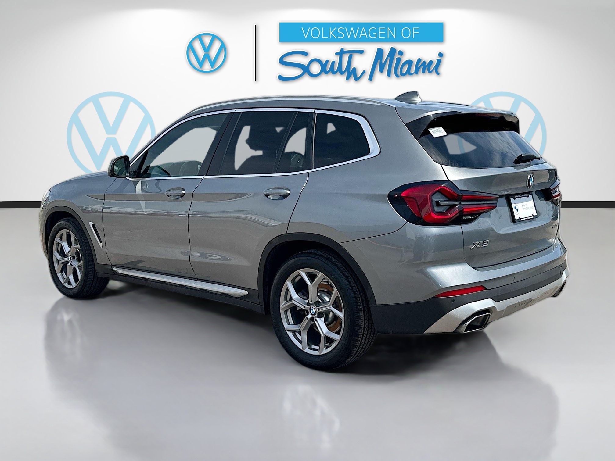 Used 2023 BMW X3 sDrive30i w/ Premium Package RWD image 5