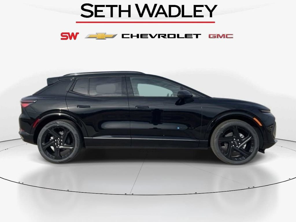 New 2026 Chevrolet Equinox EV RS image 2