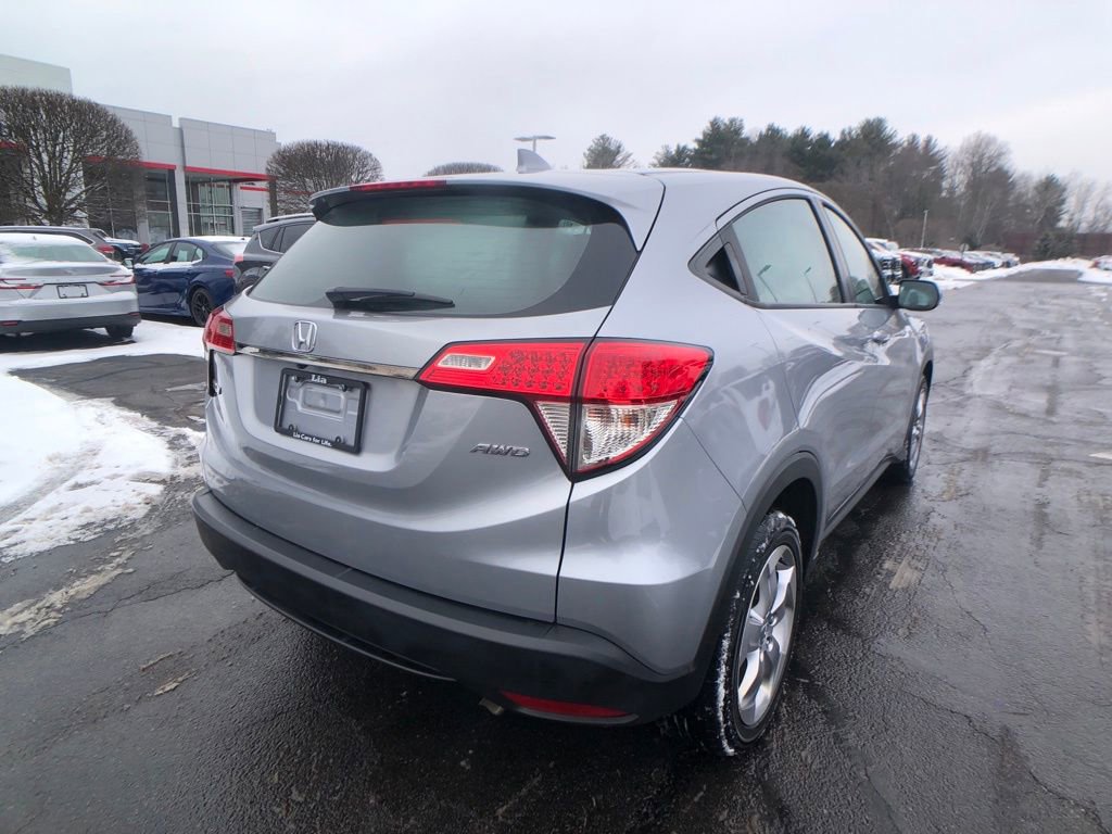 Used 2022 Honda HR-V LX image 8