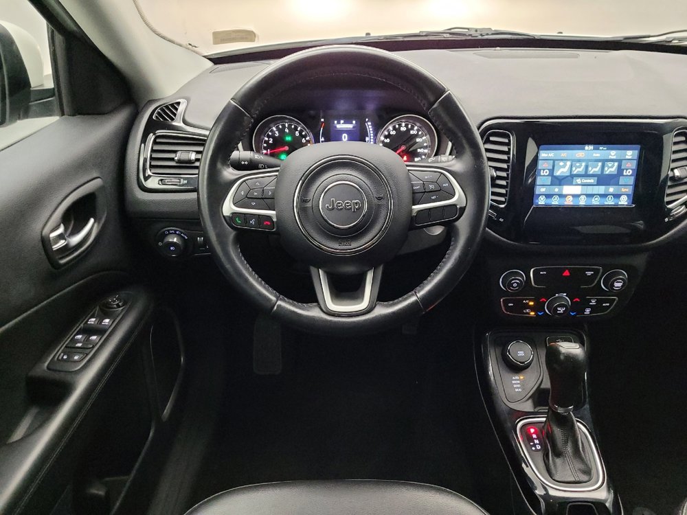 Used 2020 Jeep Compass Latitude image 22