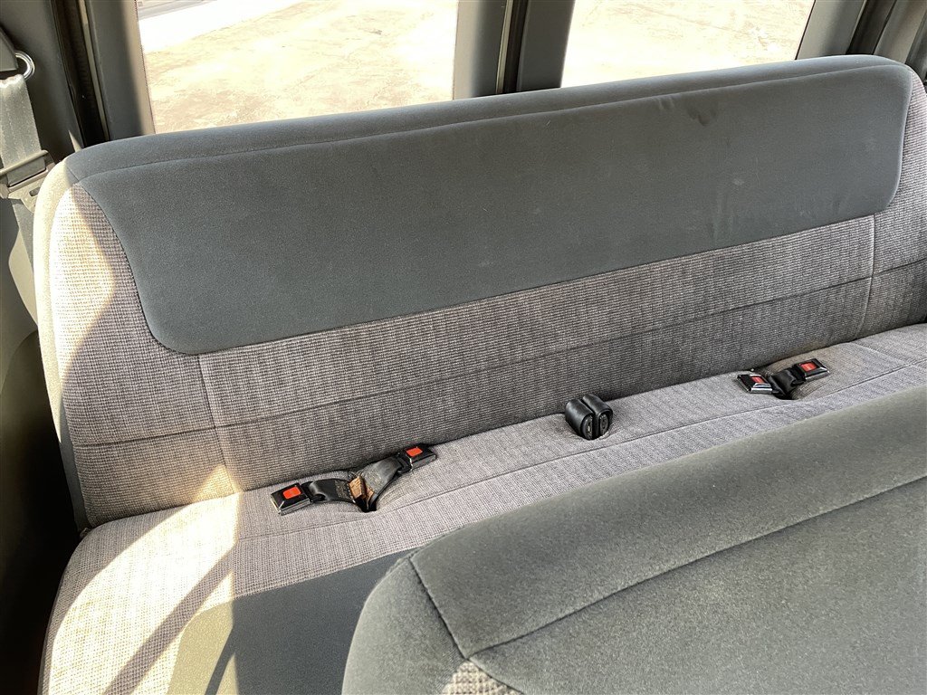 Used 2000 Ford E-350 and Econoline 350 XLT RWD image 22