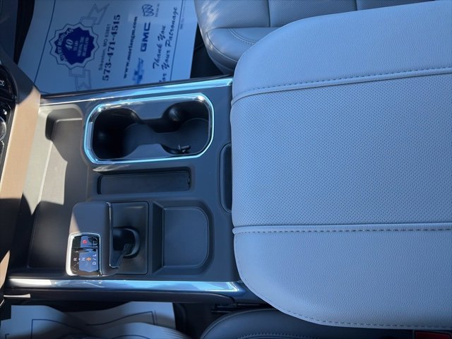 New 2026 GMC Sierra 1500 SLT image 24