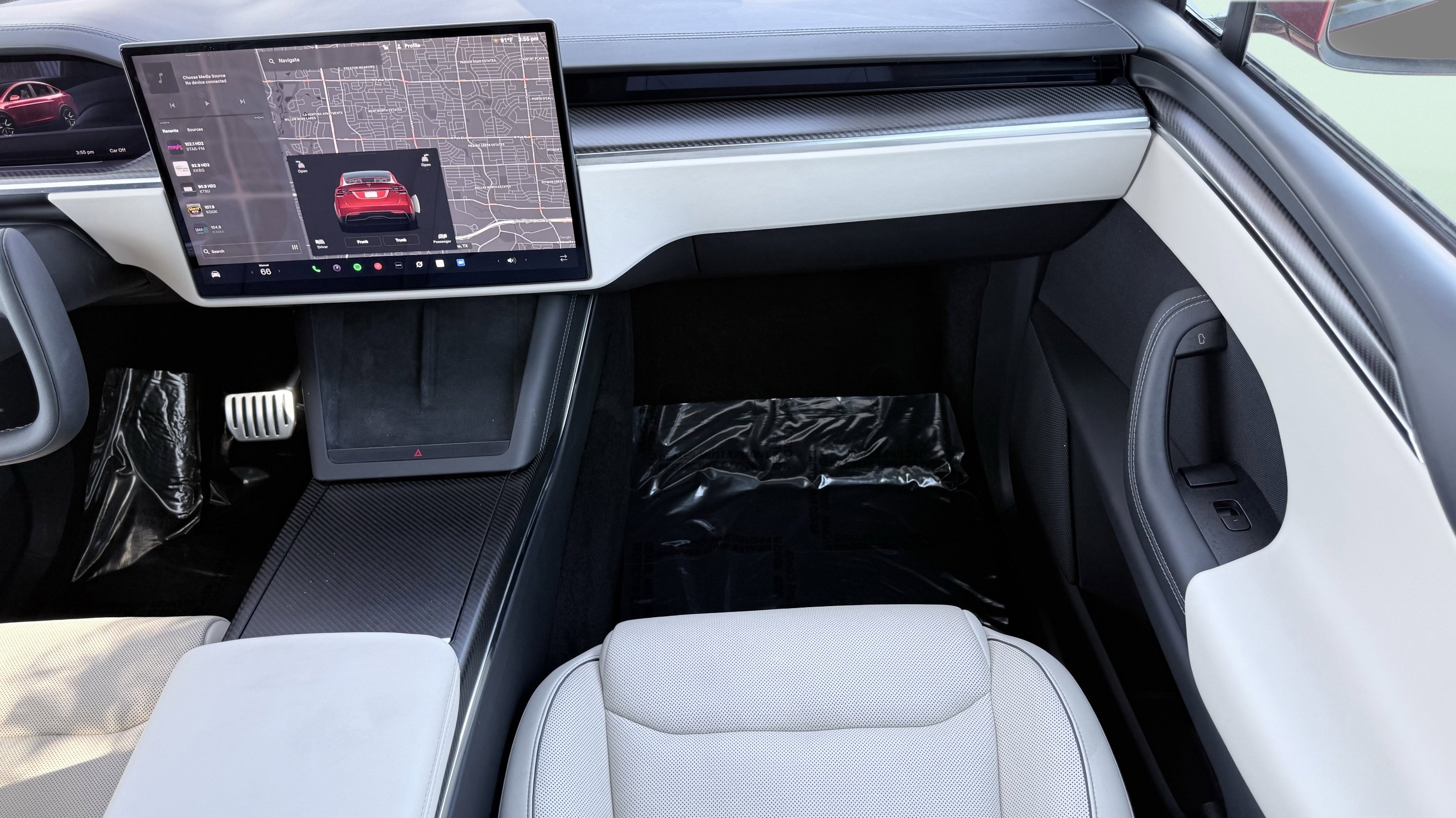 Used 2022 Tesla Model X Plaid image 57